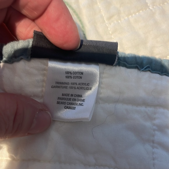 Quilt - Picture 4 of 5